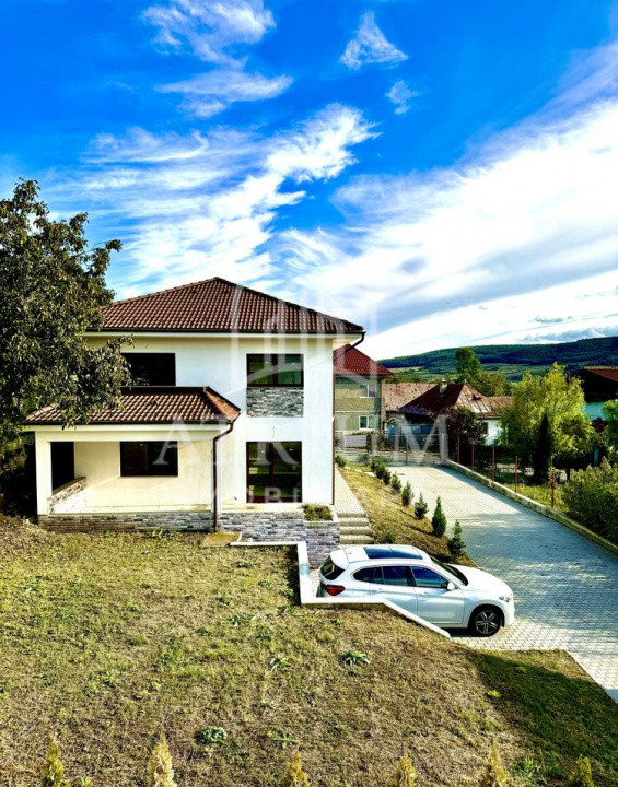 Casa individuala, 150 mp utili cu curte 300 mp, zona Chinteni