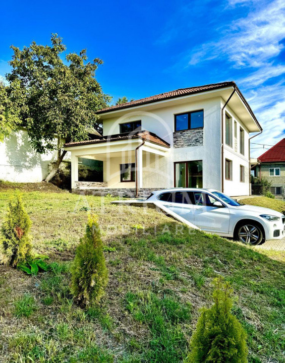 Casa individuala, 150 mp utili cu curte 300 mp, zona Chinteni