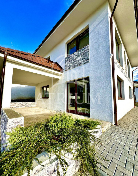 Casa individuala, 150 mp utili cu curte 300 mp, zona Chinteni