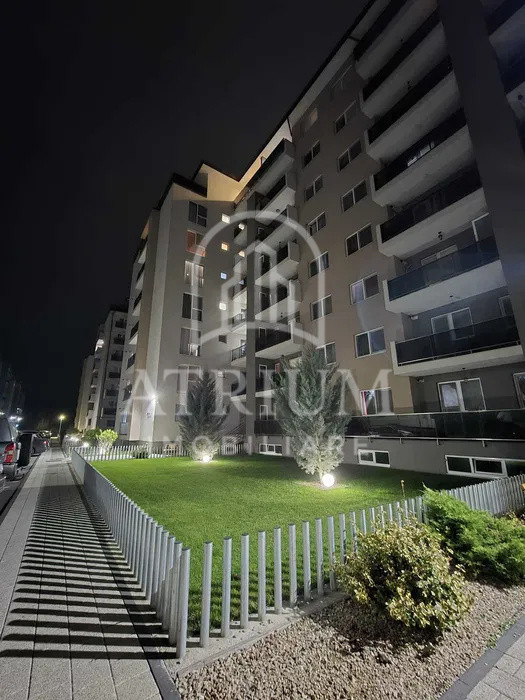 Apartament, 2 camere, zona Vivo