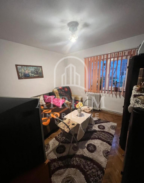 Apartament 3 camere, 65 mp, zona Manastur