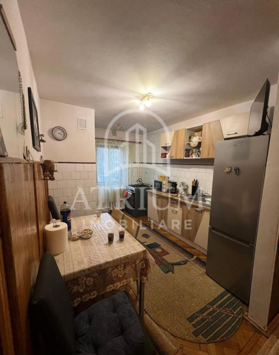 Apartament 3 camere, 65 mp, zona Manastur