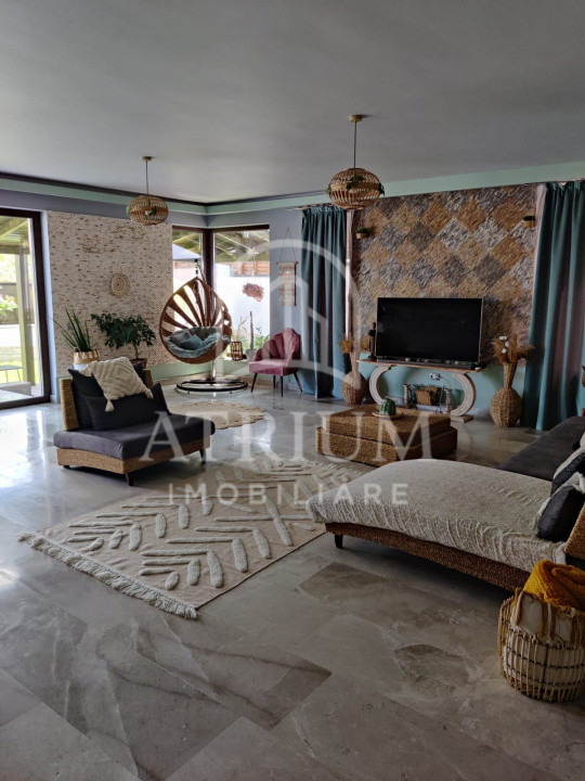 Apartament 3 camere, 150 mp, Terasă + curte, Parcare, Cartier Europa