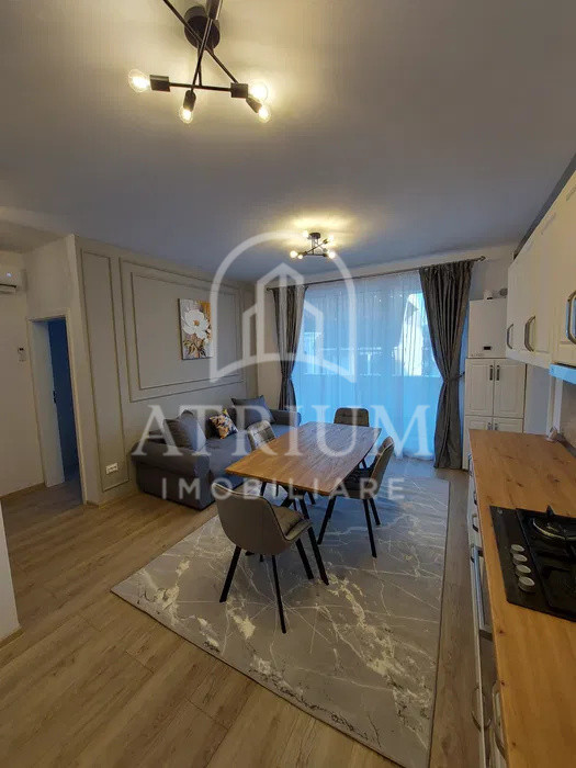 Apartament 3 camere, 60 mp, balcon, zona Eroilor