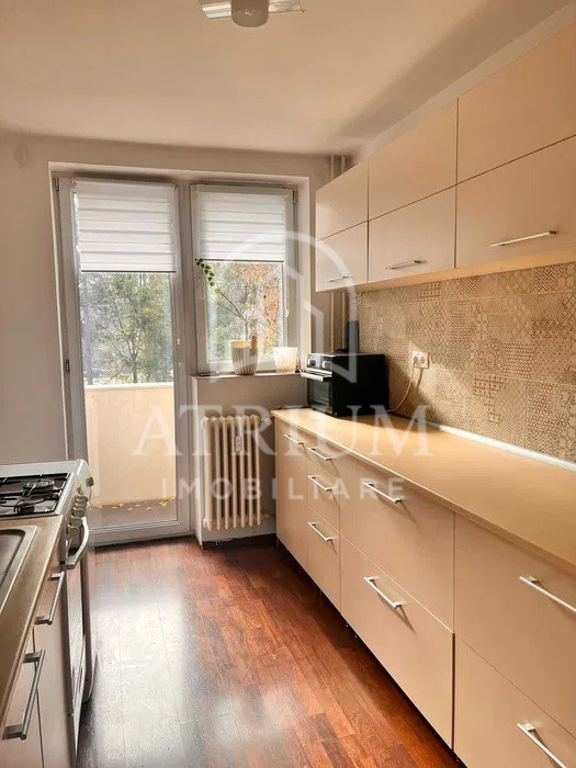 Apartment 3 camere, 68mp, pet friendly, parcare