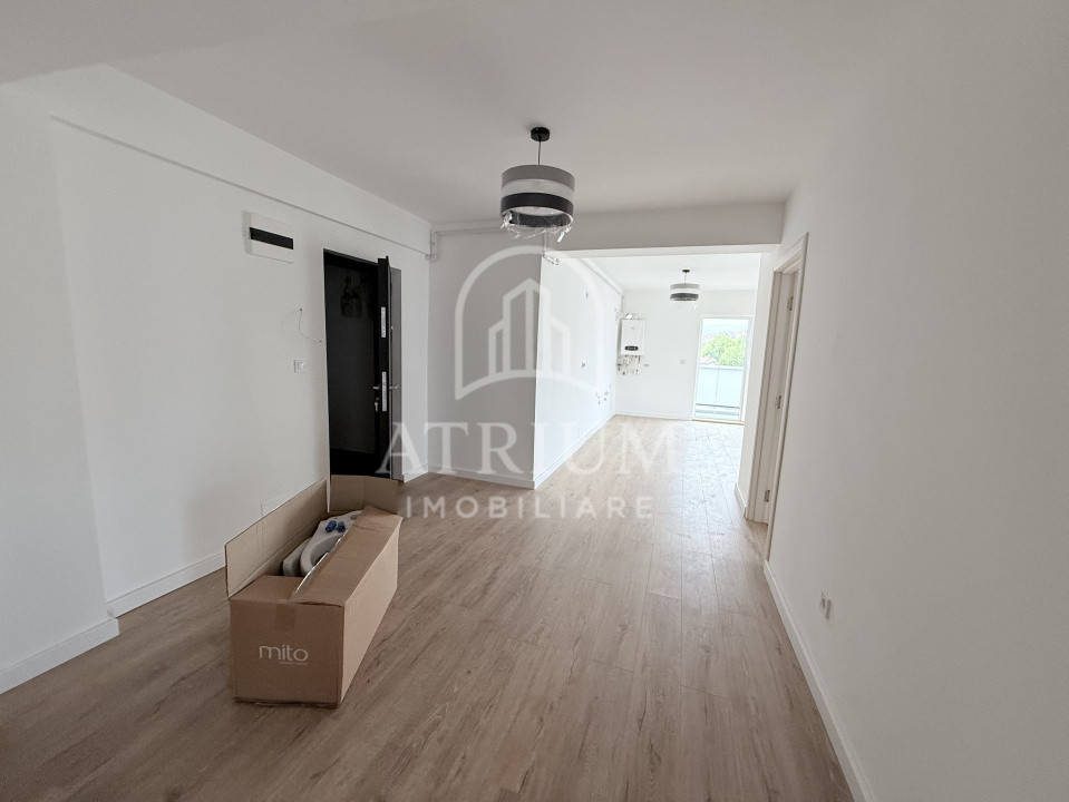 Apartament 4 camere finisat, 93,3 mp utili cu 8,6 mp balcon, zona Calea Baciului