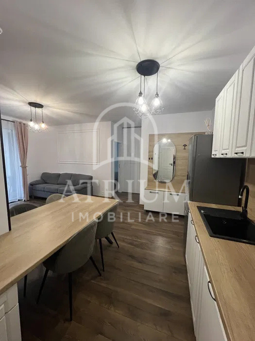 Apartament 2 camere la cheie, zona Eroilor Floresti