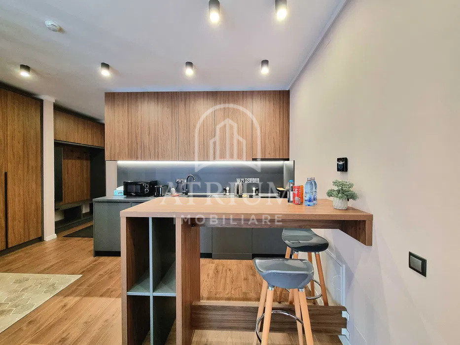 Apartament cu o cameră de închiriat, Zorilor