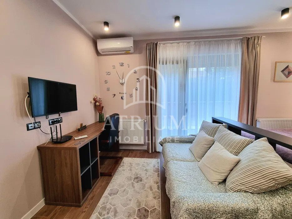 Apartament cu o cameră de închiriat, Zorilor
