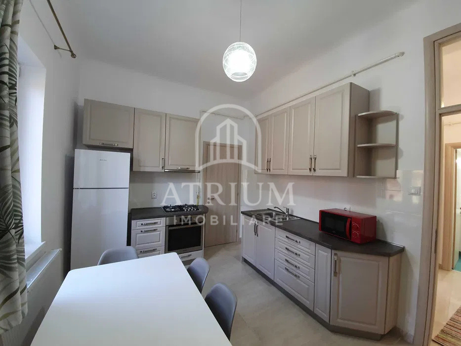 Apartament 2 camere, 45 mp, balcon, zona Gruia