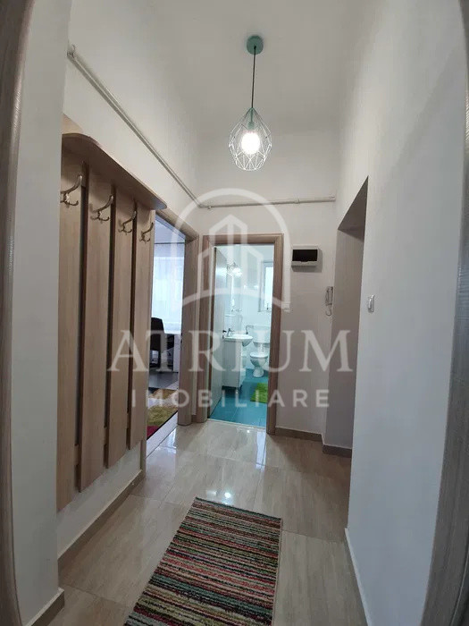 Apartament 2 camere, 45 mp, balcon, zona Gruia