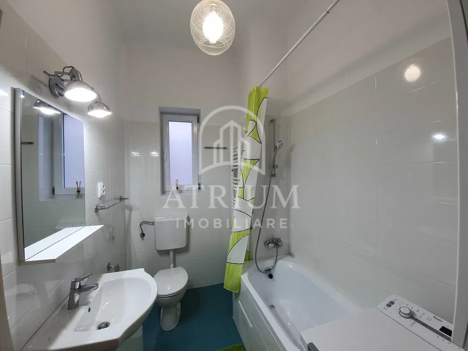 Apartament 2 camere, 45 mp, balcon, zona Gruia