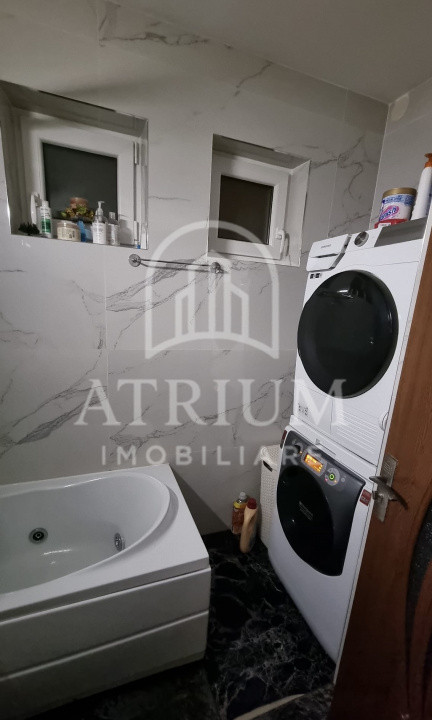 Apartament cu 3 camere decomandate , Bucium