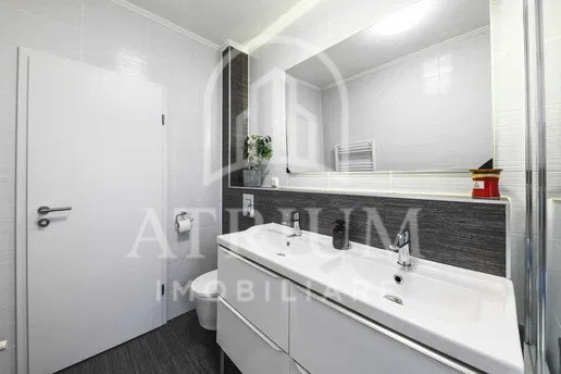 Apartament ultrafinisat, 2 camere, Floresti