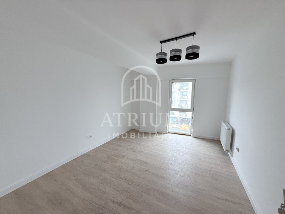 Apartament 3 camere finisat, 74,8 mp utili cu 2,5 mp balcon, zona Calea Baciului