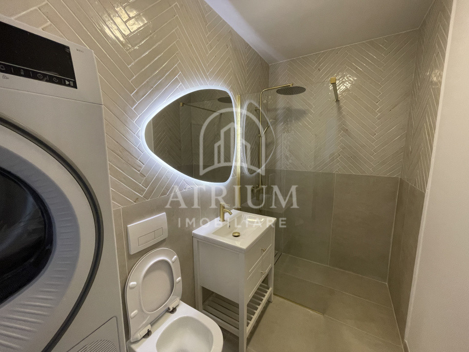 Apartament cu 2 camere, zona Intre Lacuri