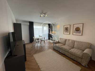 Apartament cu 2 camere, zona Intre Lacuri