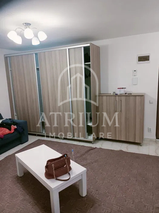 Apartment 3 camere, 70mp+balcon 10 mp, zona Marasti