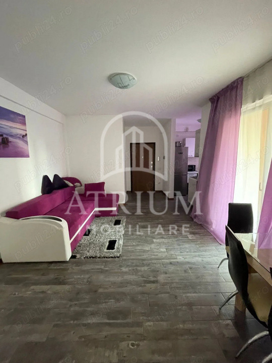 Apartament 2 camere, semidecomandat, 50mp + 2logii, parcare, zona Buna ziua