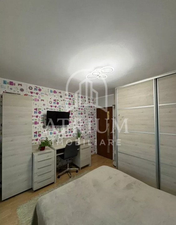 Apartament cu 3 camere de inchiriat, Intre Lacuri
