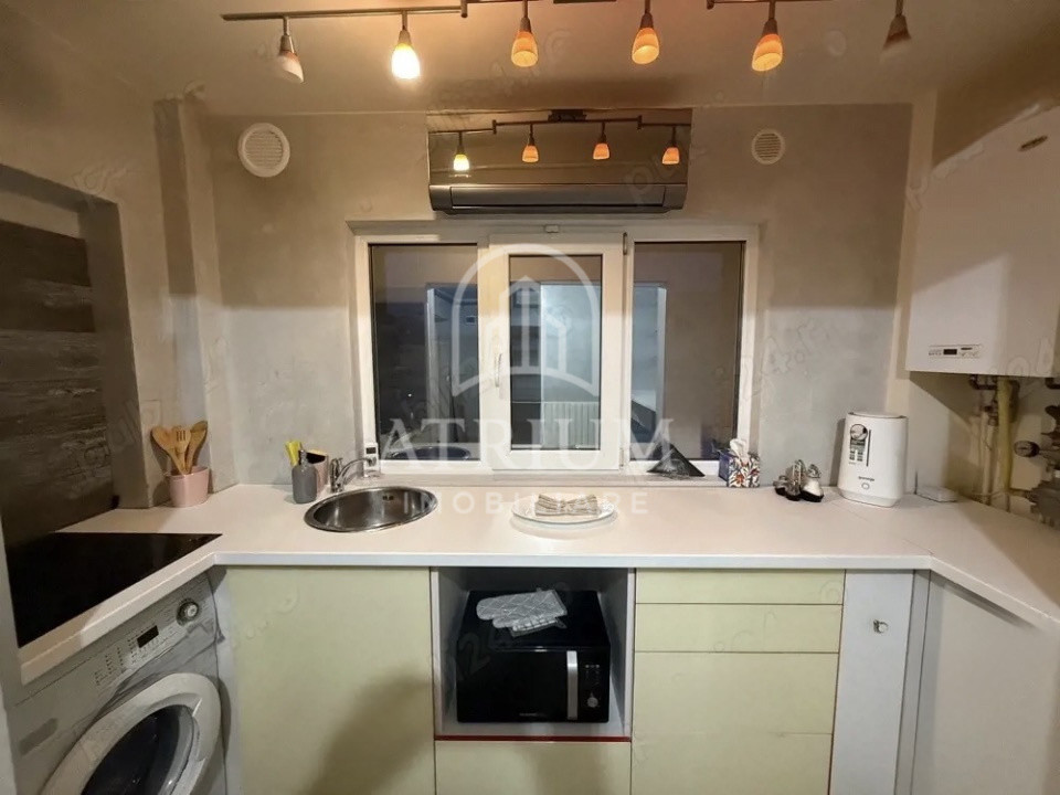 Apartament 2 camere, decomandat, 40mp, parcare, zona Expo transilvania