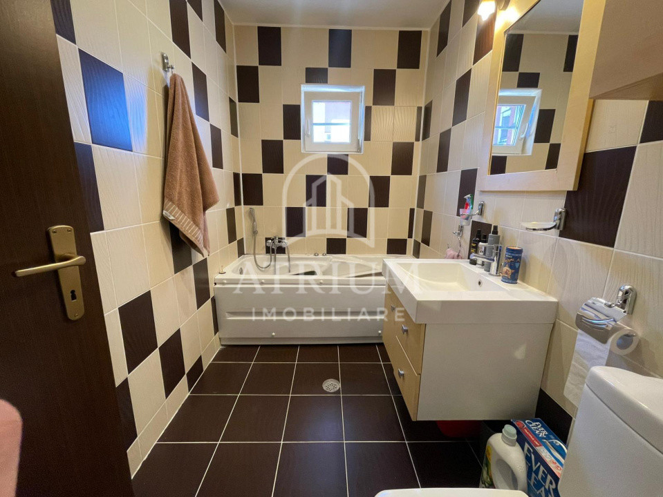 Apartament cu 2 camere, 50 mp, Floresti