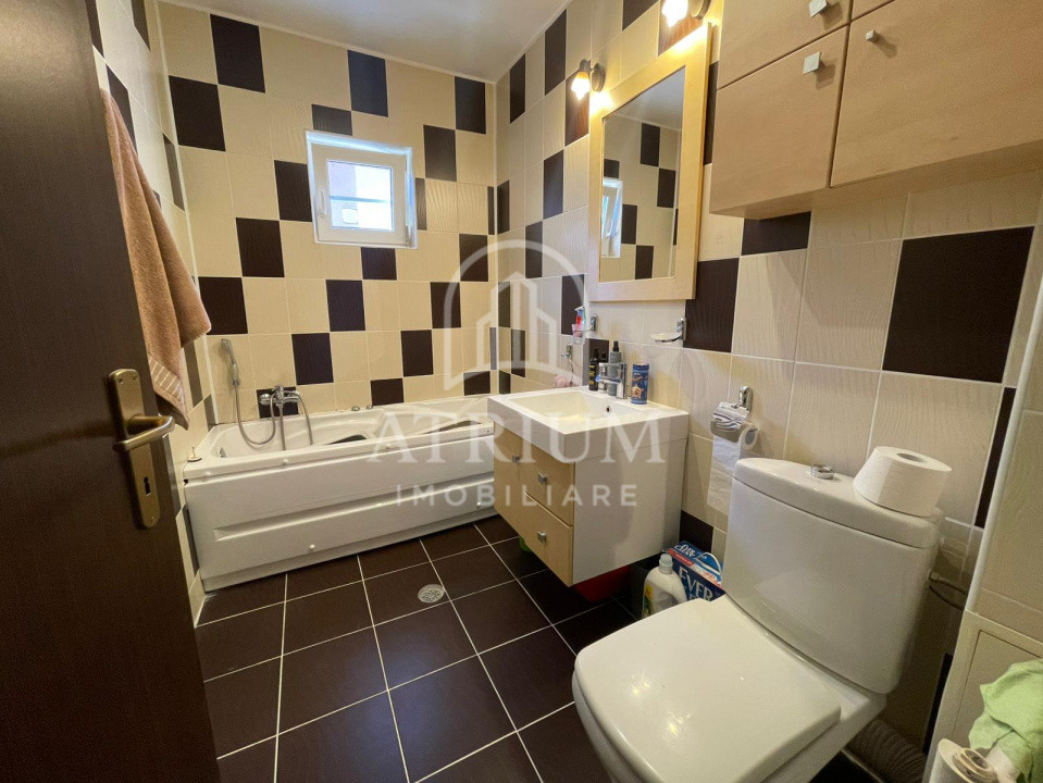 Apartament cu 2 camere, 50 mp, Floresti