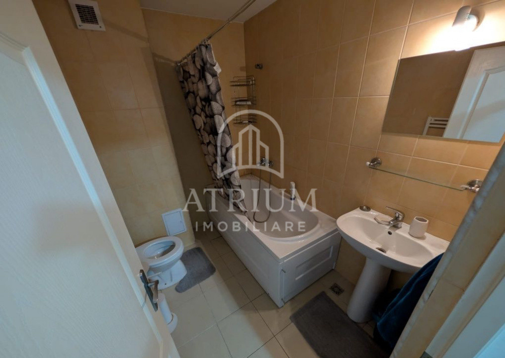 Apartament cu o camera, cu garaj subteran, Calea Turzii