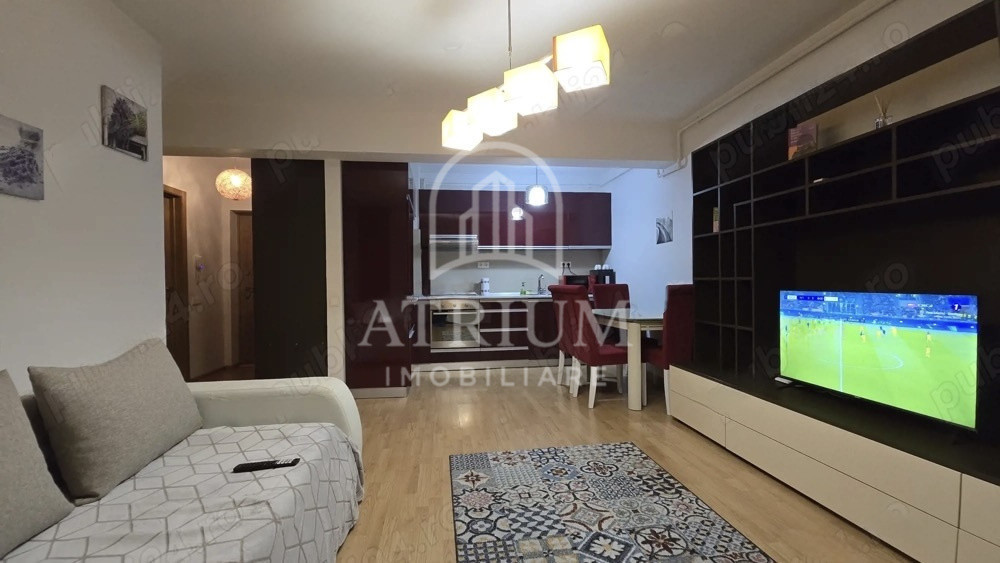 Apartament 2 camere, semidecomandate, 50mp, balcon, parcare,  zona Zorilor
