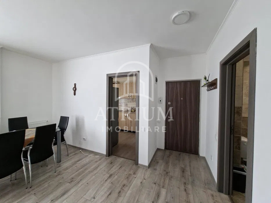 Apartament 2 camere, semidecomandat, 56mp, parcare, zona Abator