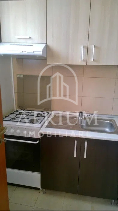 Apartament 1 camera, 35mp, decomandat, zona Zorilor