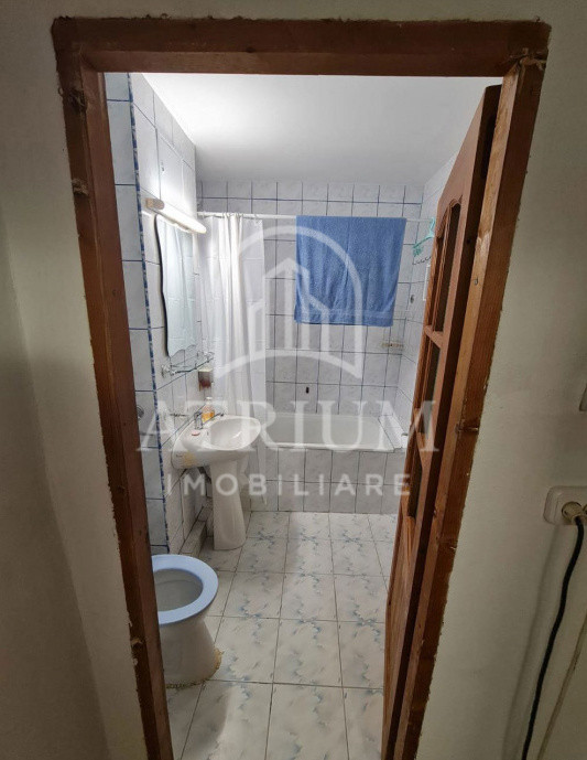 Apartament 3 camere, decomandate, 78mp, 2 balcoane, zona Manastur