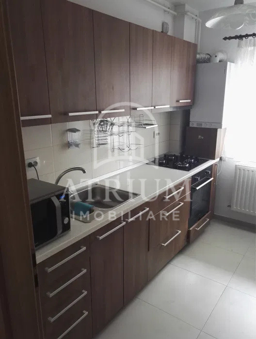 Apartament 2 camere, semidecomandate, 57mp, balcon, parcare, zona Buna ziua
