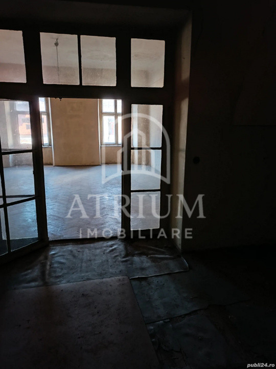 Spatiu comercial, 74mp, parcare, zona Centru 