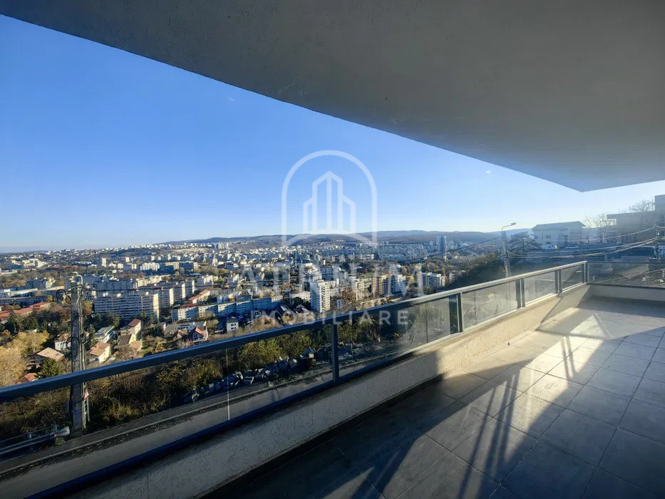 Penthouse cu 4 camere, de inchiriat, Grigorescu