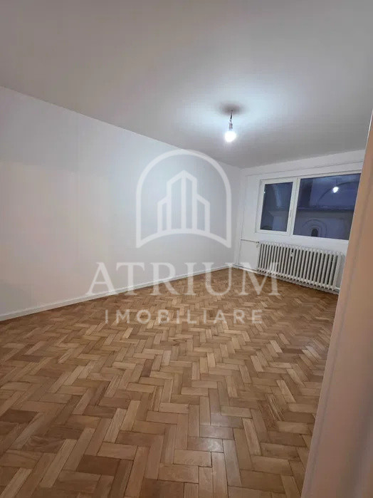 Apartament 3 camere, decomandate, 63mp, balcon, zona Gheorgheni