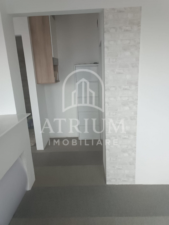 Apartament 2 camere, semidecomandate, 60mp, terasa 38mp, parcare, zona Teilor