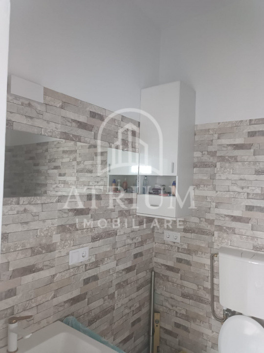 Apartament 2 camere, semidecomandate, 60mp, terasa 38mp, parcare, zona Teilor