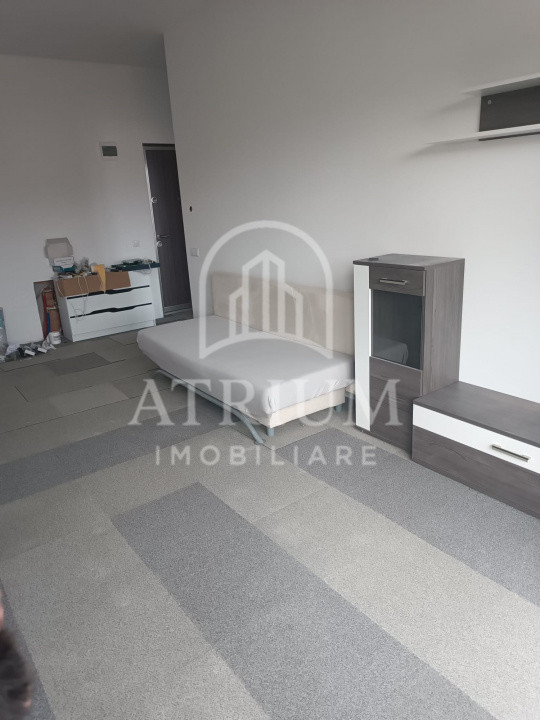 Apartament 2 camere, semidecomandate, 63mp, terasa 18mp, parcare, zona Teilor