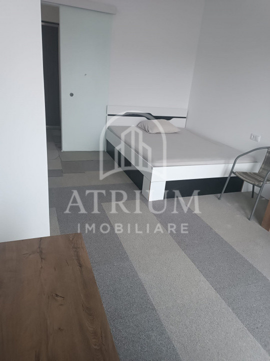 Apartament 2 camere, semidecomandate, 63mp, terasa 18mp, parcare, zona Teilor