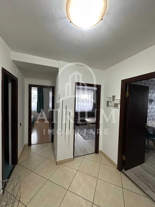Apartament 2 camere, decomandat, 52mp, terasa, zona Grand hotel italia