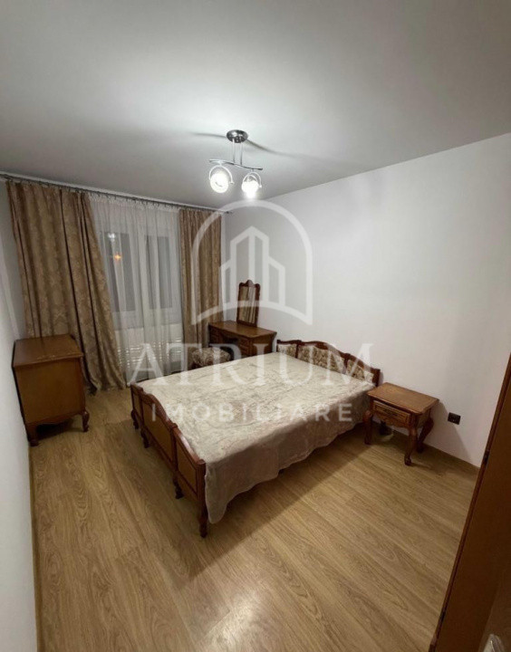 Apartament cu 3 camere, de inchiriat, Manastur