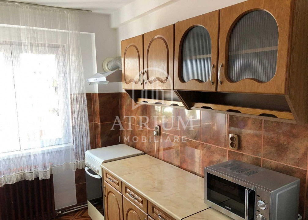 Apartament cu 3 camere, de inchiriat, Manastur