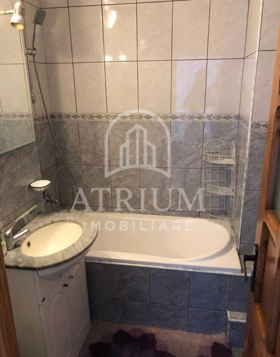 Apartament cu 3 camere, de inchiriat, Manastur