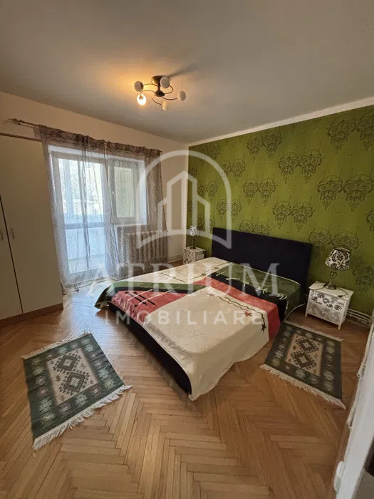 Apartament 2 camere, decomandat, 53mp, balcon, zona Zorilor