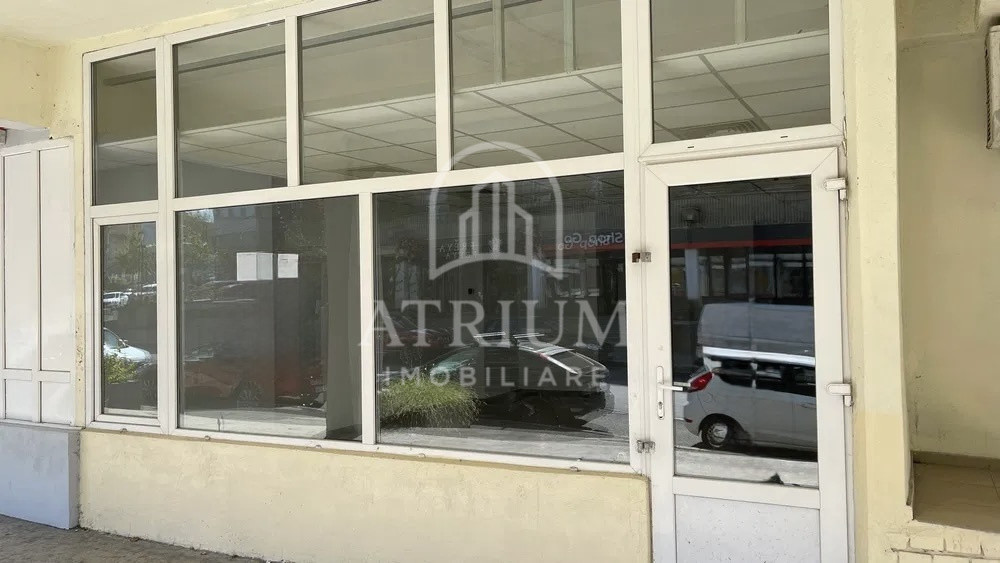 Spatiu comercial, 74 mp, vitrina, 2 grupuri sanitare, zona Zorilor