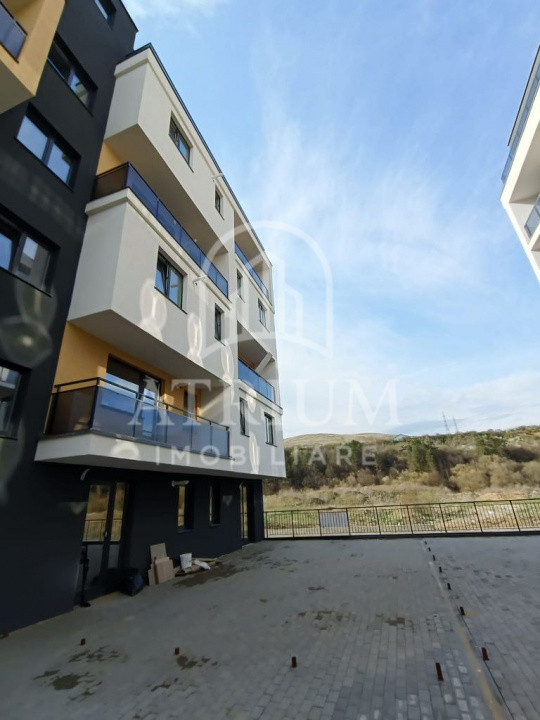 Apartament 2 camere,55mp utili, terasa 80mp, zona Stadionului Floresti