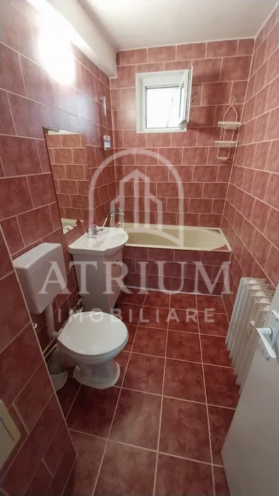 Apartament 3 camera, decomandat, 43mp, pet friendly , parcare, zona Gheorgheni