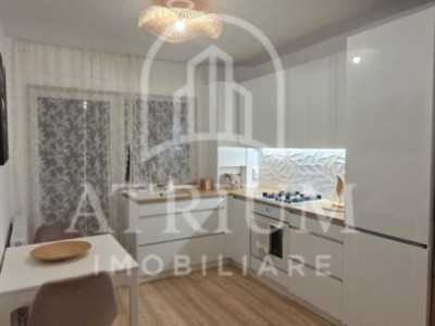Apartament 2 camere, semidecomandat, 35mp, balcon, parcare, zona Florești