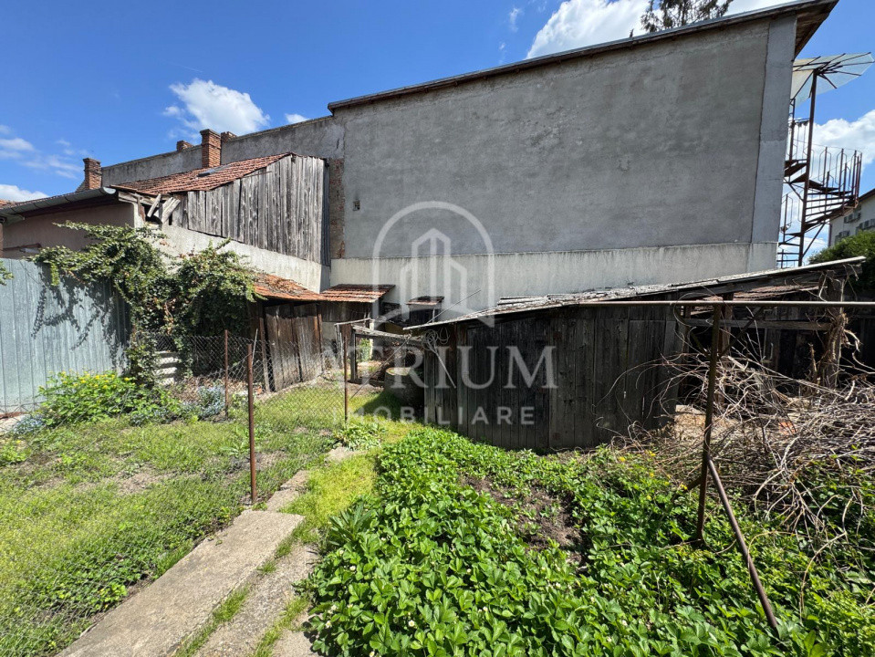 Casa individuala, 4 camere, 113 mp, curte 417 mp, zona semicentrala